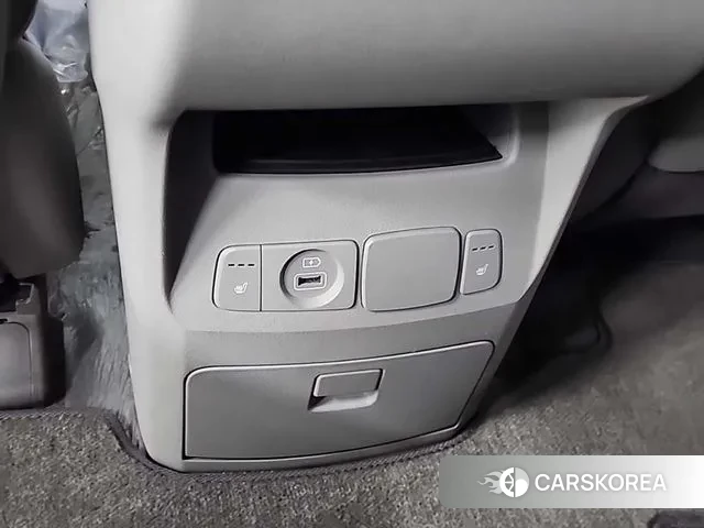 Kia The New Carnival 2018 Черный из Кореи, фото 4