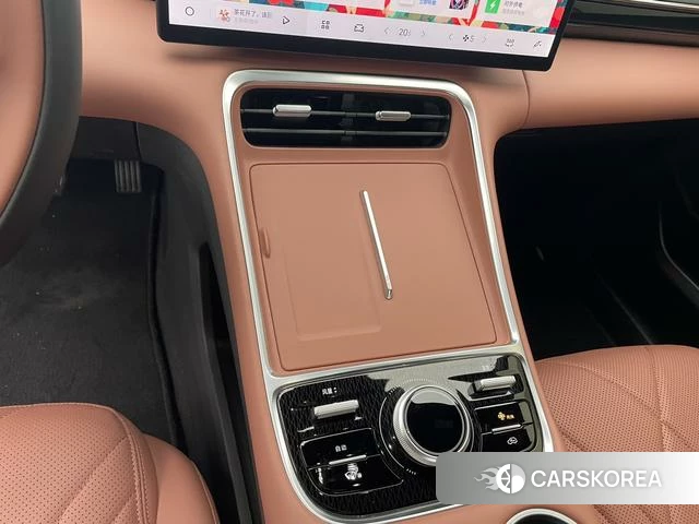 Geely Galaxy Galaxy L6 2025 Белый из Китая, фото 4