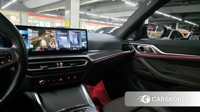 BMW i4 2023 Черный из Кореи, фото 4