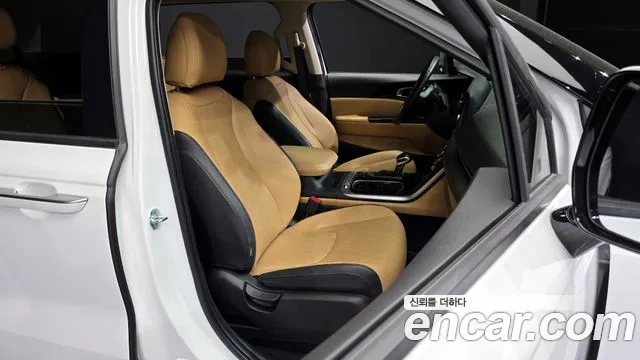 Kia Carnival 4th generation 2022 Белый из Кореи, фото 4