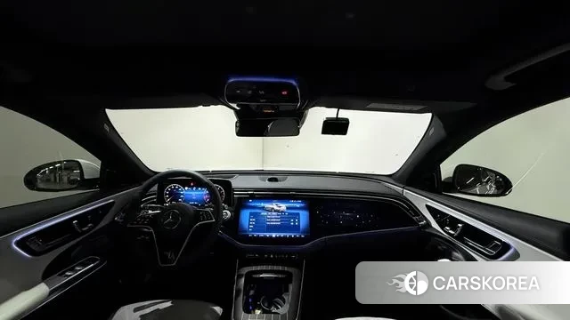 Mercedes-Benz E-Class W214 2025 Белый из Кореи, фото 4