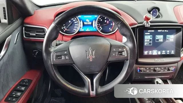 Maserati Ghibli 2018 Белый из Кореи, фото 4