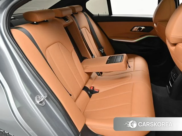 BMW 3 Series (G20) 2024 Серый из Кореи, фото 4