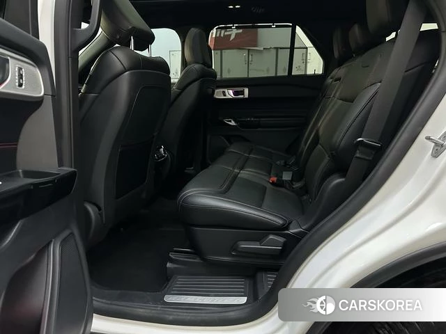 Ford Explorer 2021 Белый из Китая, фото 4
