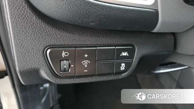 Kia Seltos 2021 Белый из Кореи, фото 4