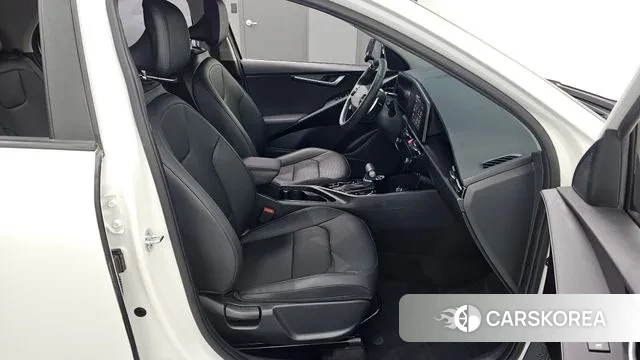 Kia Di Ol Nu Niro 2022 Белый из Кореи, фото 4