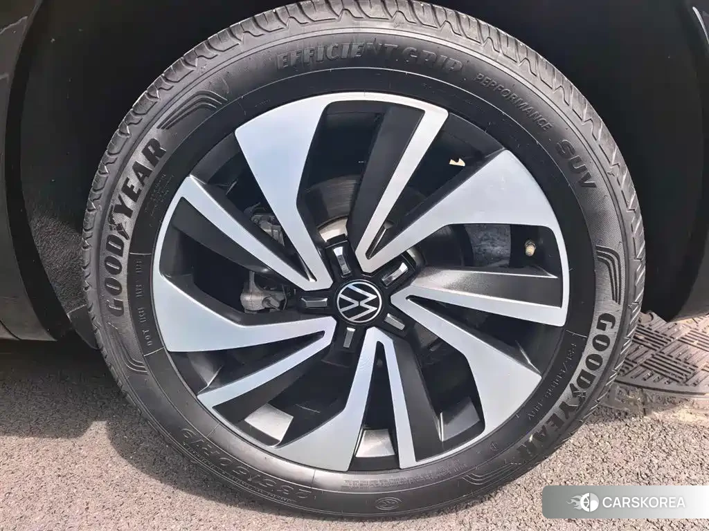 Volkswagen Tayron 2023 Черный из Китая, фото 4