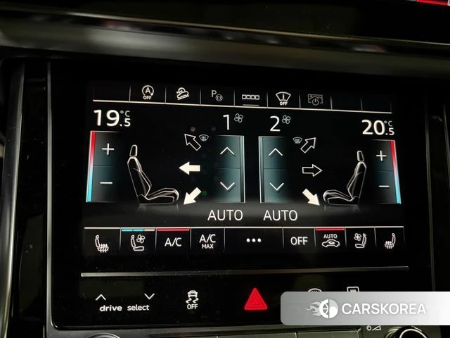 Audi Q8 (4M) 2026 Черный из Кореи, фото 4