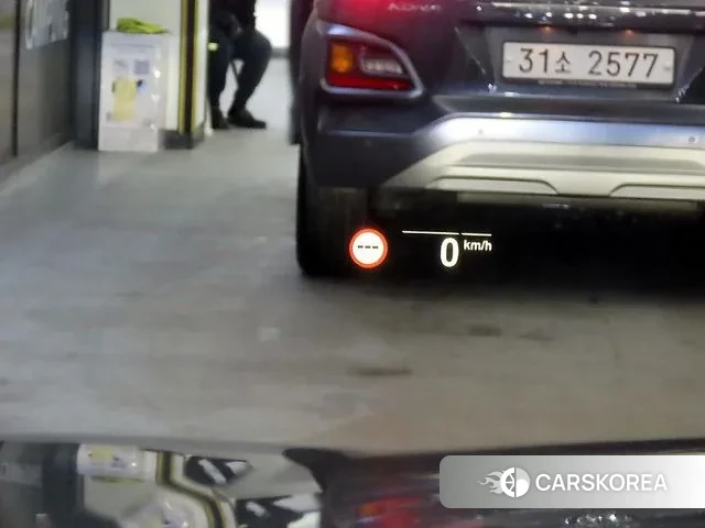 BMW 5 Series (G30) 2023 Серебристо-серый из Кореи, фото 4