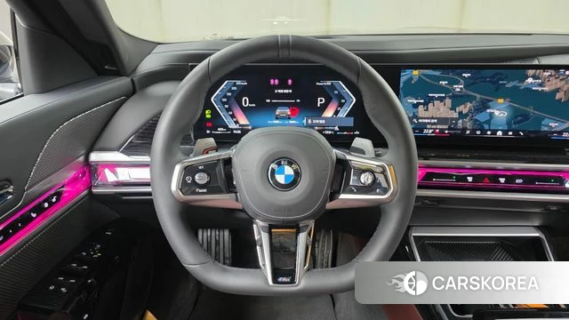 BMW 7 Series (G70) 2025 Серебряный двухцветный из Кореи, фото 4