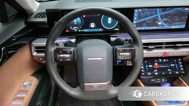 Hyundai Grandeur Hybrid (GN7) 2023 Серебристо-серый из Кореи, фото 4