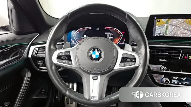 BMW 5 Series (G30) 2020 Белый из Кореи, фото 4