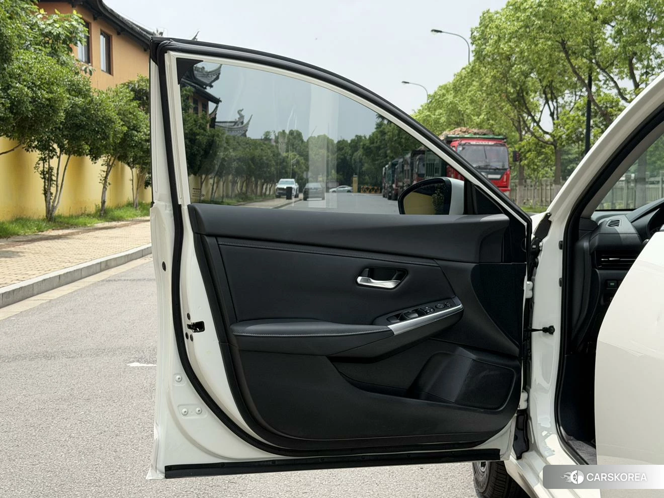 Nissan Xuan Yi 2020 Белый из Китая, фото 4