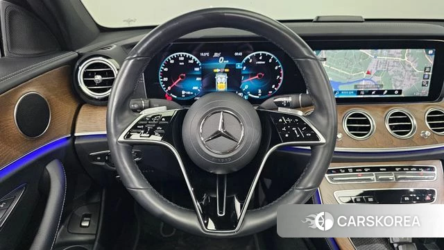 Mercedes-Benz E-Class W213 2021 Черный из Кореи, фото 4