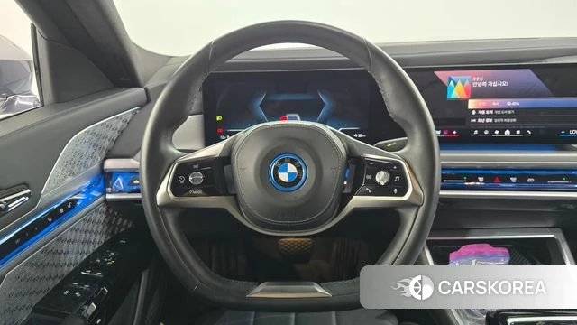 BMW i7 (G70) 2023 Серебряный из Кореи, фото 4