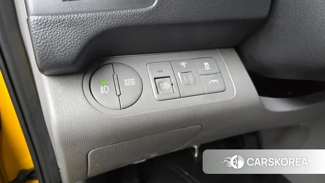 Hyundai The New Grand Starex 2018 Желтый из Кореи, фото 4