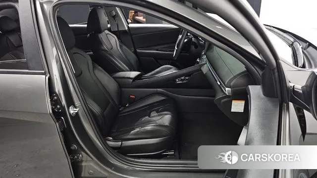 Hyundai The New Avante Hybrid (CN7) 2023 Серый из Кореи, фото 4