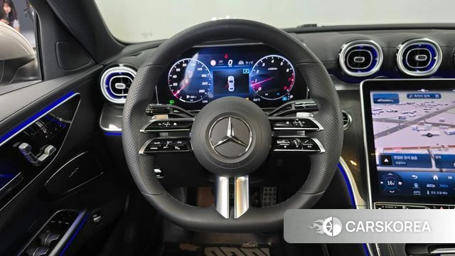 Mercedes-Benz C-Class W206 2022 Песочный из Кореи, фото 4