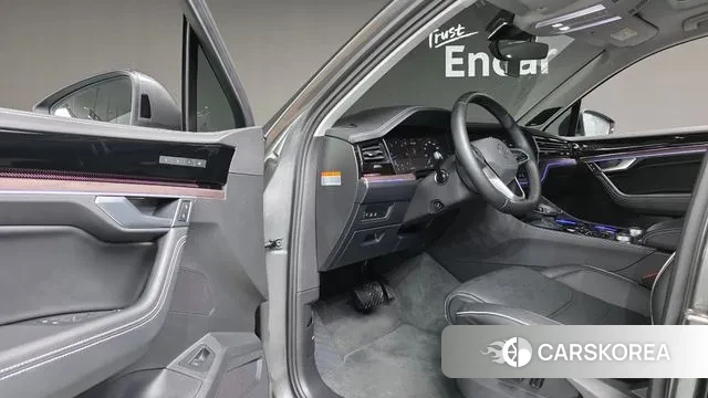 Volkswagen Touareg 3rd generation 2024 Серый из Кореи, фото 4