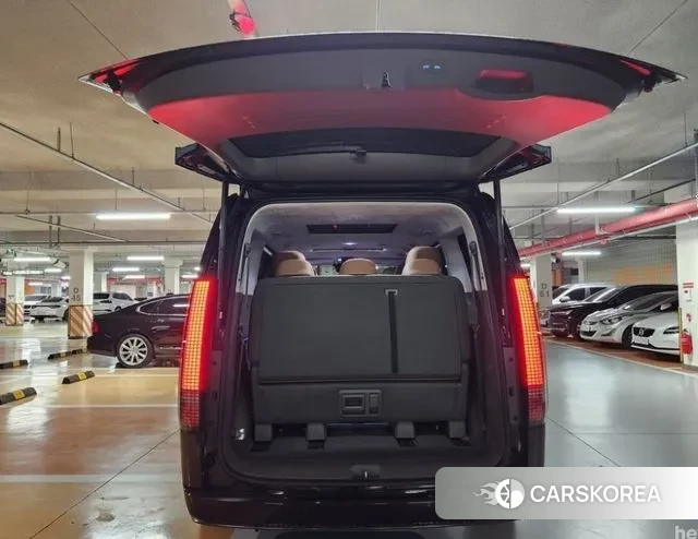 Hyundai Staria 2025 Черный из Кореи, фото 4