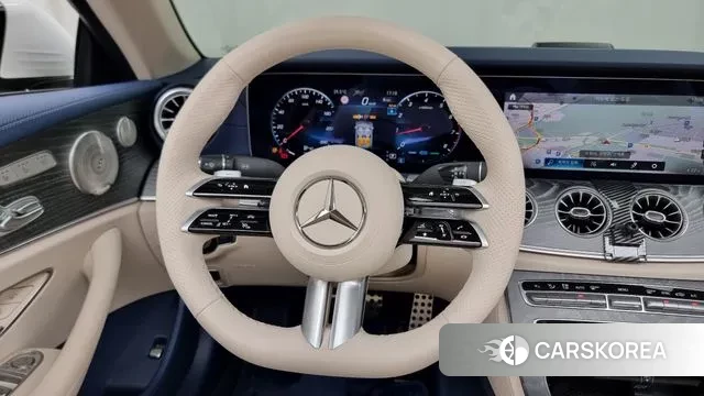 Mercedes-Benz E-Class W213 2023 Белый из Кореи, фото 4