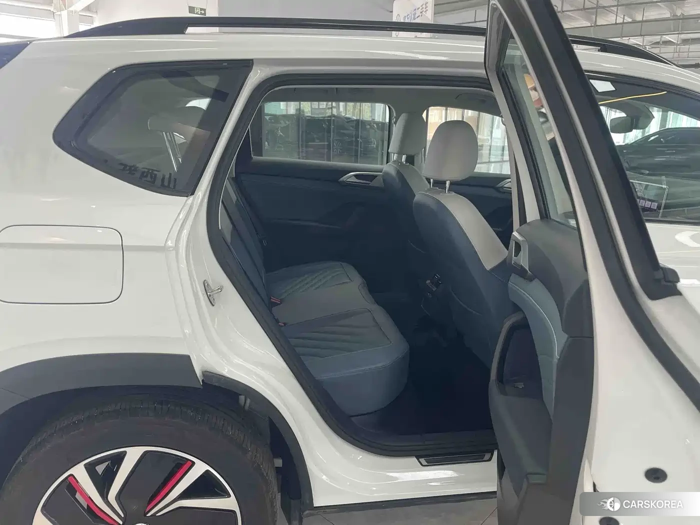 Volkswagen Tharu 2024 Белый из Китая, фото 4