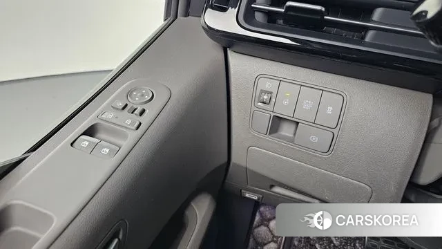 Hyundai Staria 2024 Серый из Кореи, фото 4