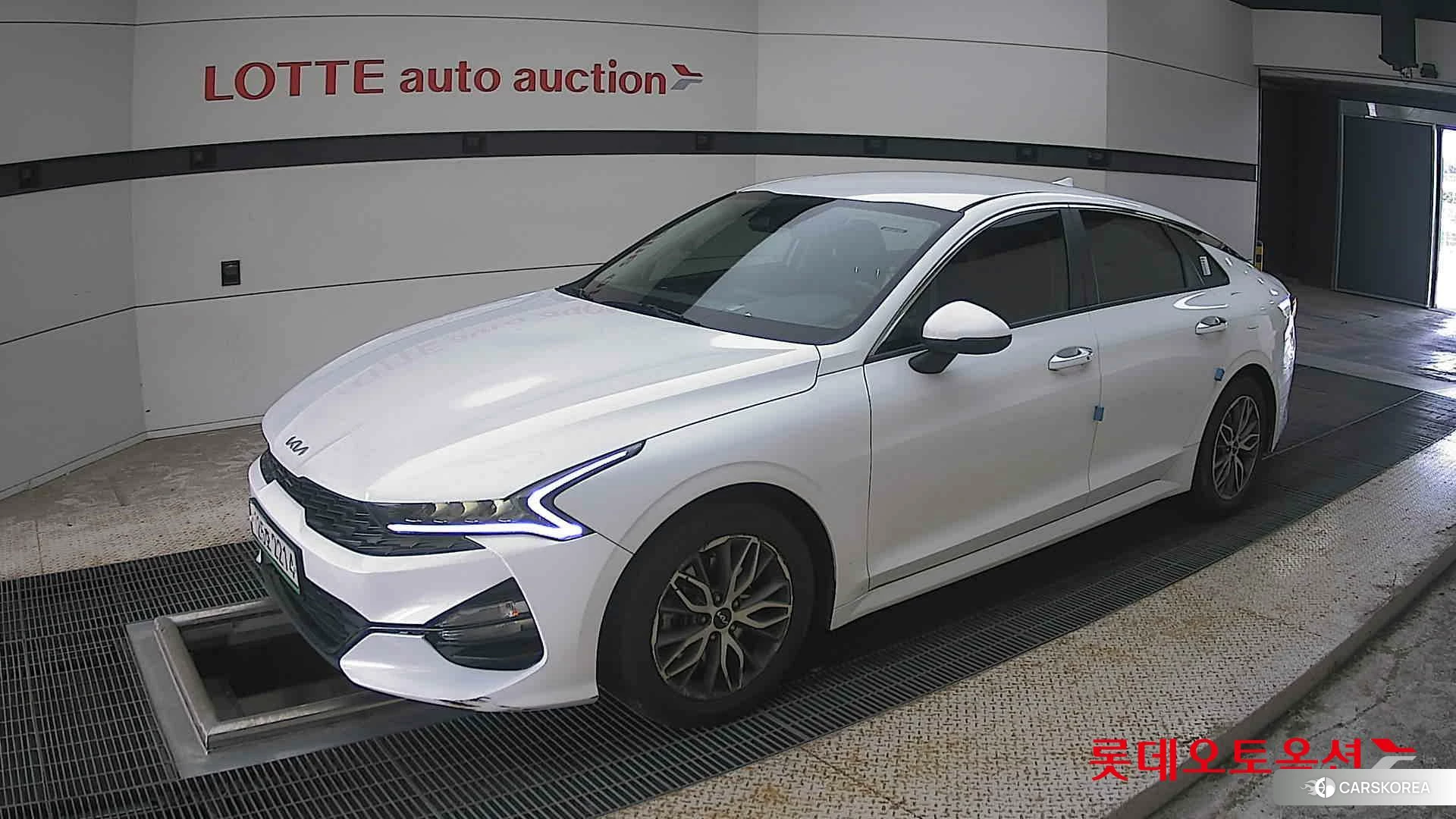 Kia K5 2022 Белый из Кореи, фото 4