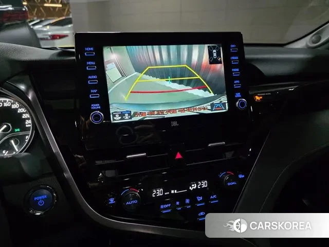 Toyota Camry (XV70) 2023 Песочный из Кореи, фото 4