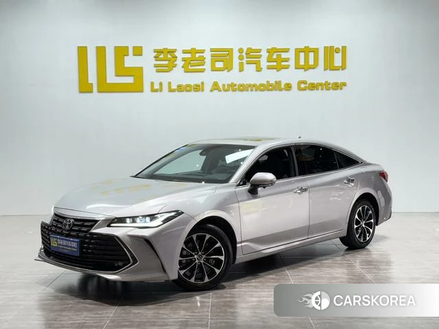 Toyota Asian dragon 2023 Серебристо-серый из Китая, фото 4