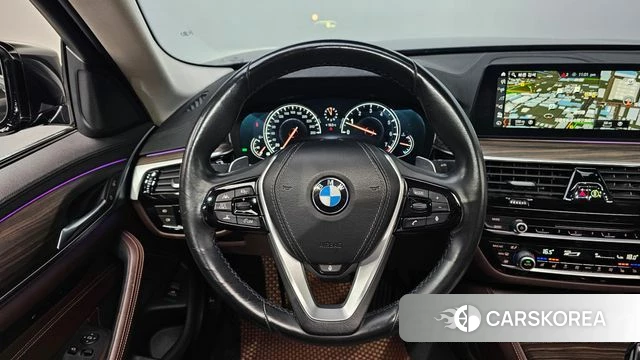 BMW 5 Series (G30) 2018 Черный из Кореи, фото 4
