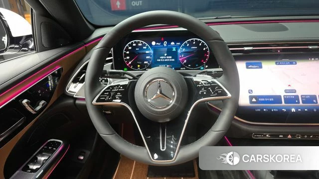 Mercedes-Benz E-Class W214 2025 Белый из Кореи, фото 4