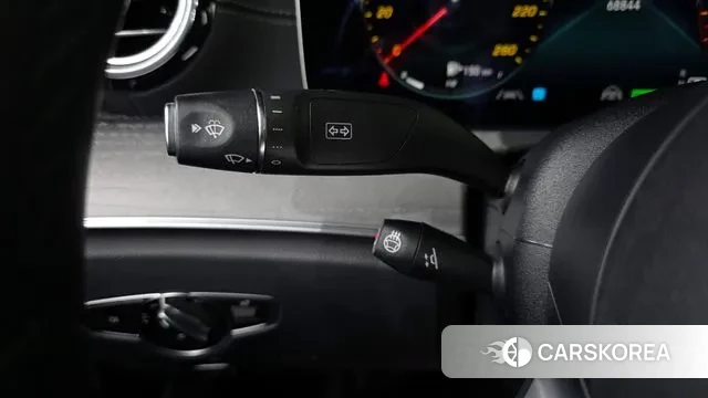 Mercedes-Benz E-Class W213 2022 Белый из Кореи, фото 4