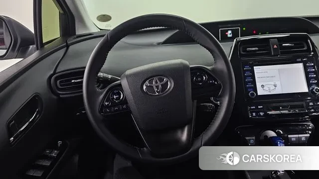 Toyota Prius 4th Generation 2019 Белый из Кореи, фото 4