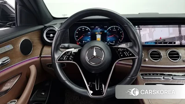 Mercedes-Benz E-Class W213 2021 Черный из Кореи, фото 4