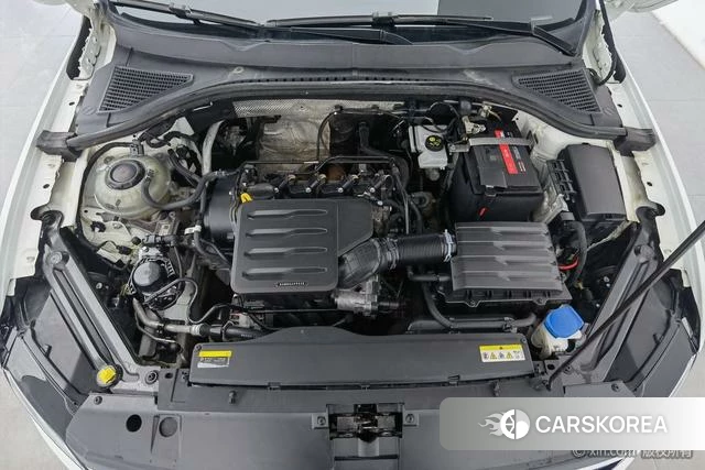 Volkswagen Bora 2022 Белый из Китая, фото 4