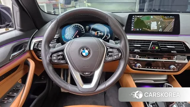 BMW 5 Series (G30) 2018 Черный из Кореи, фото 4