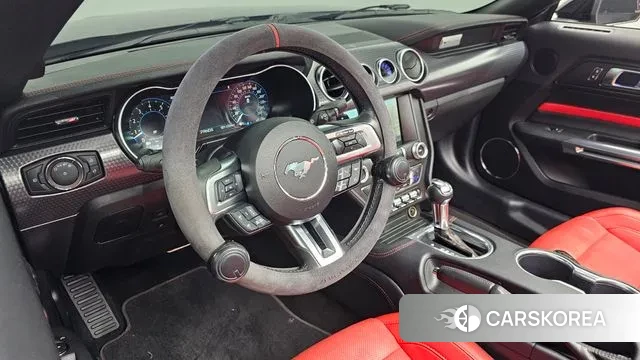 Ford Mustang 2019 Черный из Кореи, фото 4