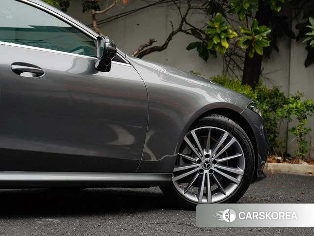 Mercedes-Benz CLS 2020 Темно-серый из Китая, фото 4