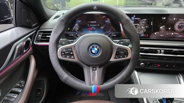 BMW i4 2022 Черный из Кореи, фото 4