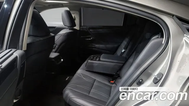 Lexus ES300h 7th generation 2020 Песочный из Кореи, фото 4