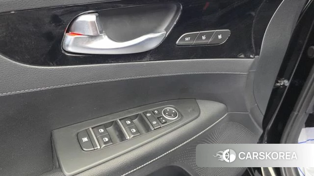 Kia The New K3 2nd generation 2024 Черный из Кореи, фото 4