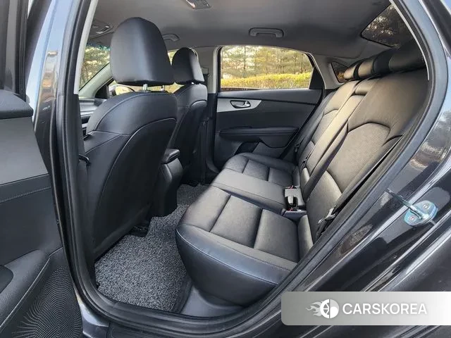 Kia Come New K3 2021 Серый из Кореи, фото 4