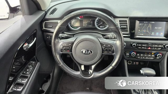 Kia Niro 2018 Белый из Кореи, фото 4