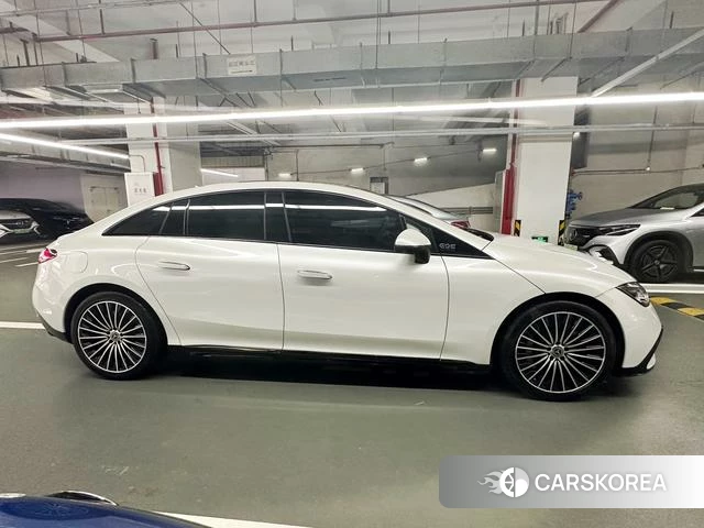 Mercedes-Benz EQE 2023 Белый из Китая, фото 4