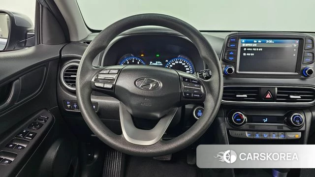 Hyundai Kona 2019 Серебристо-серый из Кореи, фото 4