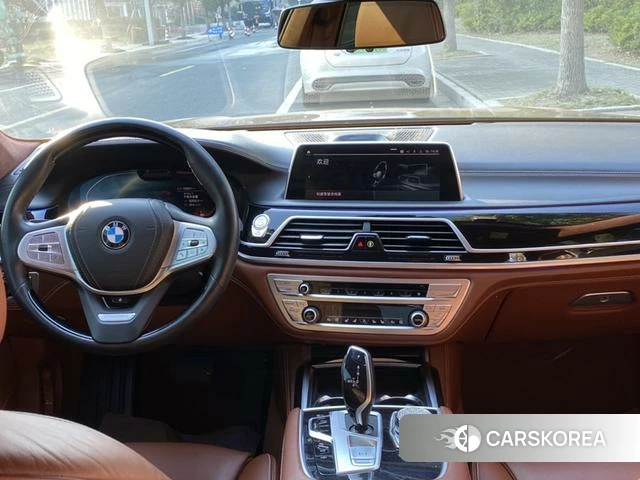BMW 7 series 2021 Черный из Китая, фото 4