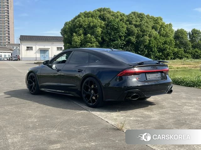Audi A7 2022 Черный из Китая, фото 4