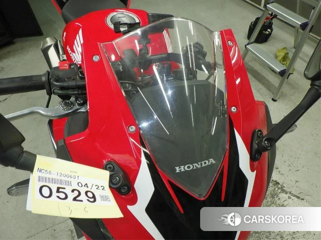 Проданный Honda CBR400R 2022 из Японии, фото 2