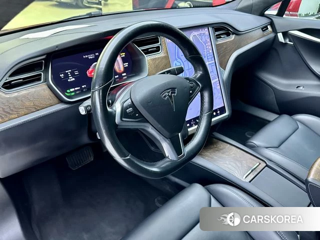 Tesla Model S 2018 Красный из Китая, фото 4
